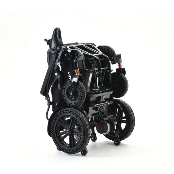 טיסה לחו"ל עם כיסא גלגלים חשמלי