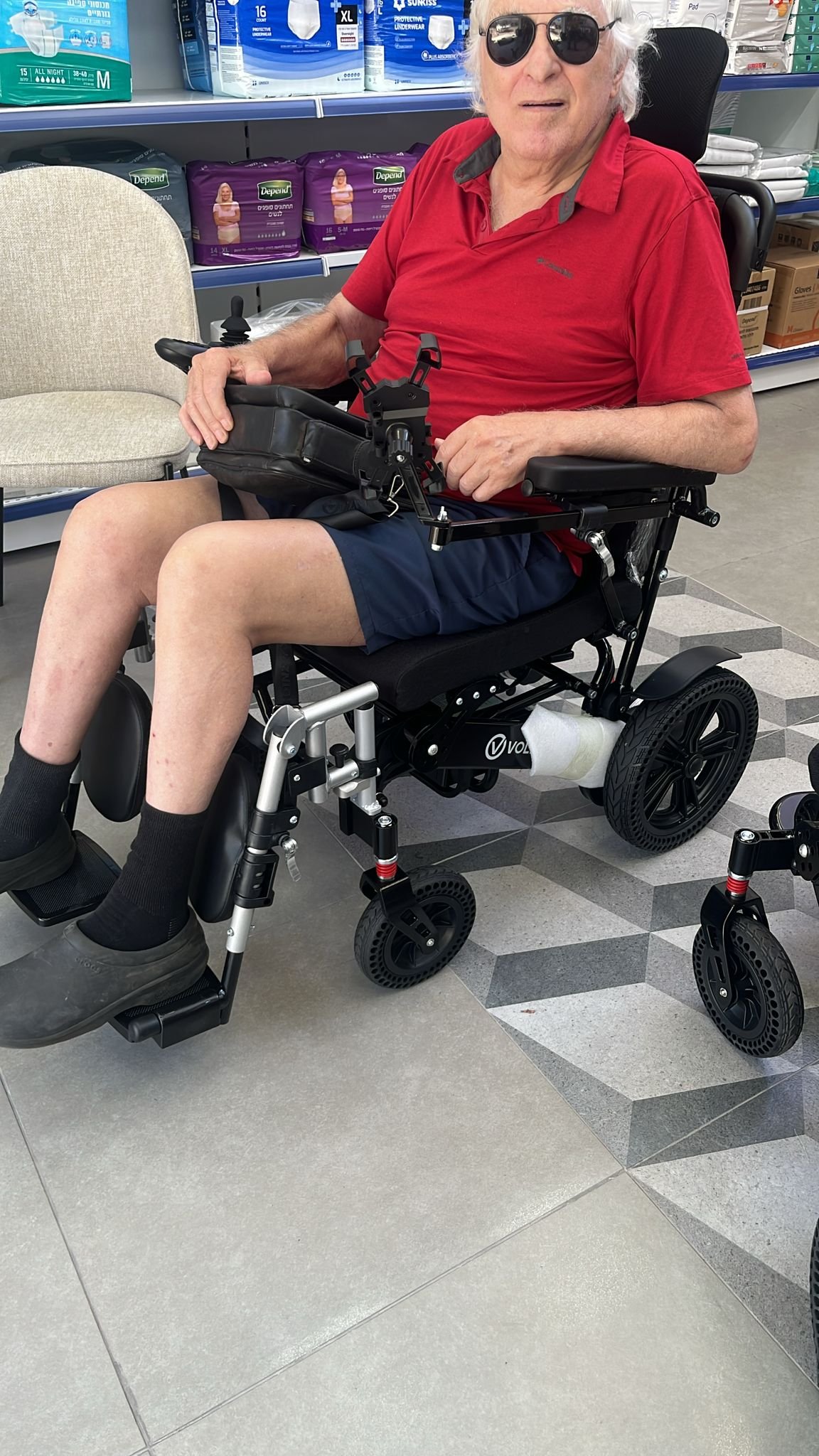 אהבתי במיוחד את השירות. ענו לי מהר, עזרו לבחור דגם והרגשתי שיש עם מי לדבר.