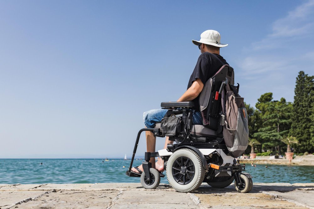 החופש לנוע בקניונים: כסאות גלגלים חשמליים שמשנים את הכל